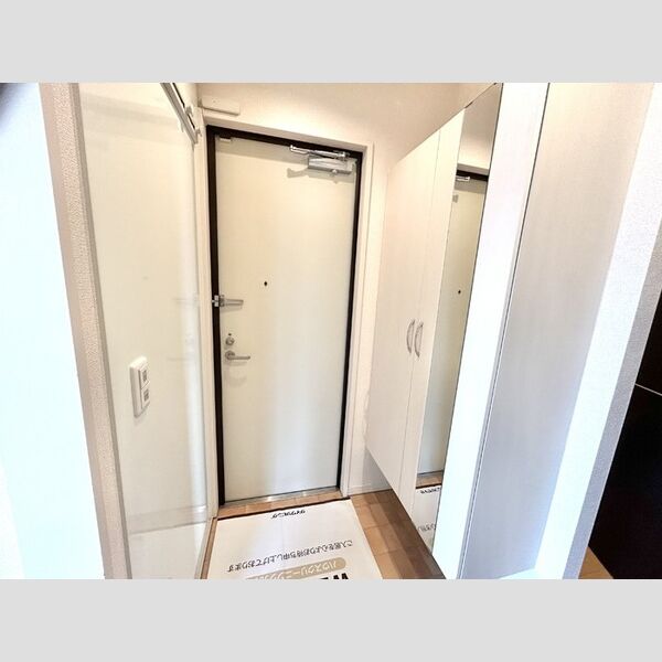 アルシュTOWA302号室 玄関