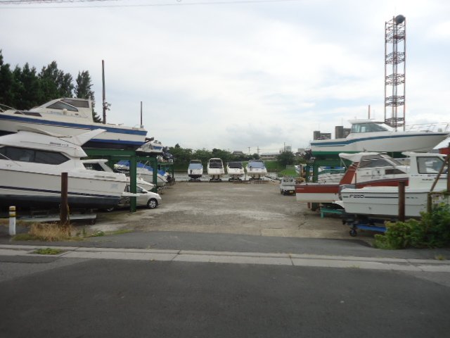 ラフィーネポルテ201号室 サバスマリンまで596ｍ