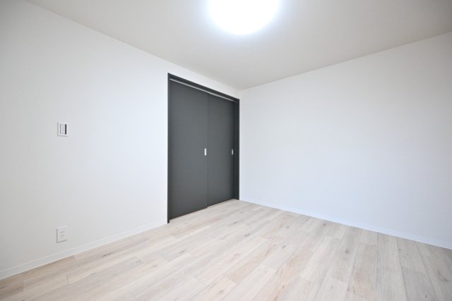 ＺＥＲＤＩＡ　ＡＹＡＳＥ リビング