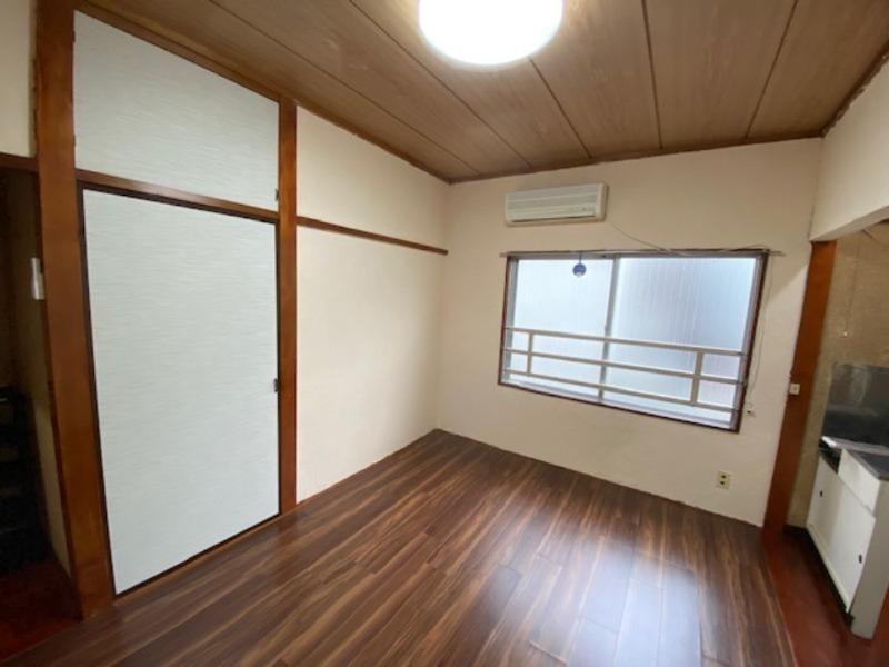 第一末廣ビル2階 リビング