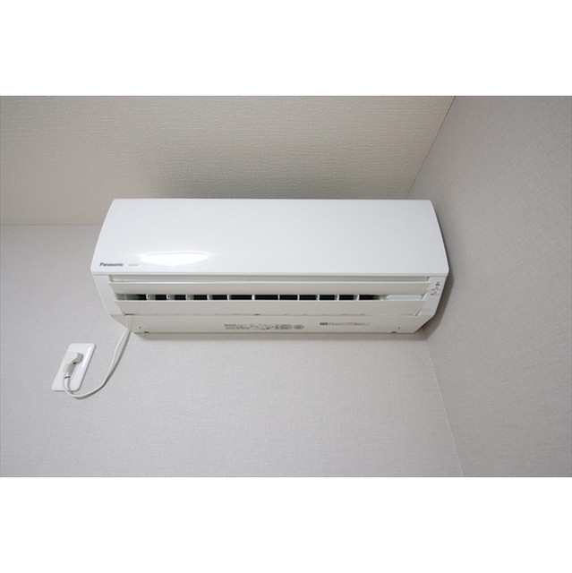 サリス万世町A棟0101号室 内観