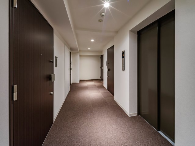 ミリアレジデンス根岸柳通り703号室 同建物別部屋の参考画像