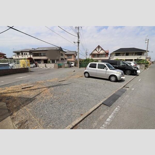 フォアシュピールハイム　A 駐車場