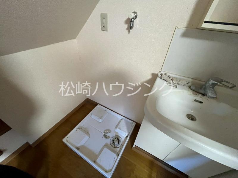 上高田2丁目戸建て1階 部屋その他