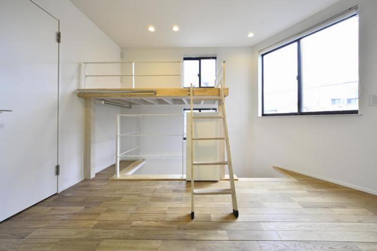 方南町テラスハウスE2階 セキュリティ