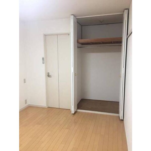 クラッシー赤堤0203号室 収納