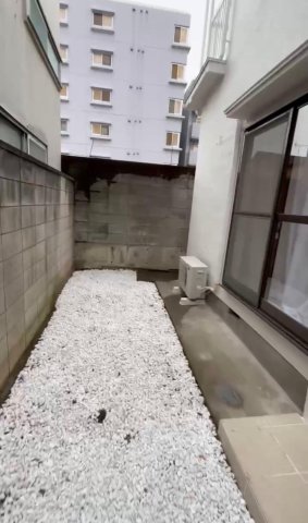 ルヴアン梅田戸建て 庭