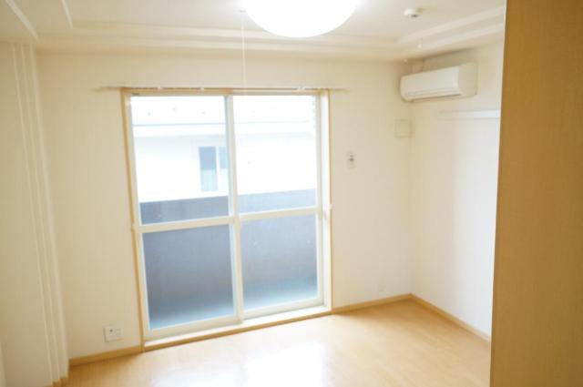 スモールウィン 洋室