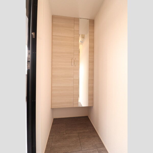 エーデル カーサ101号室 同建物別部屋の参考画像