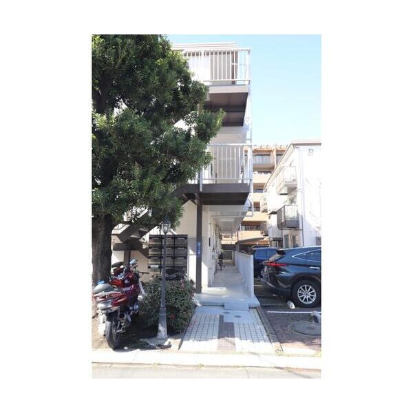 エステートピア四谷A エントランス