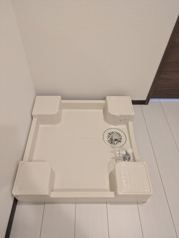 GENOVIA妙典0401号室 洗濯機置き場