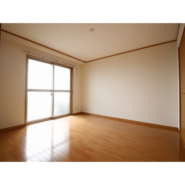 アンプルール 彩華 内観