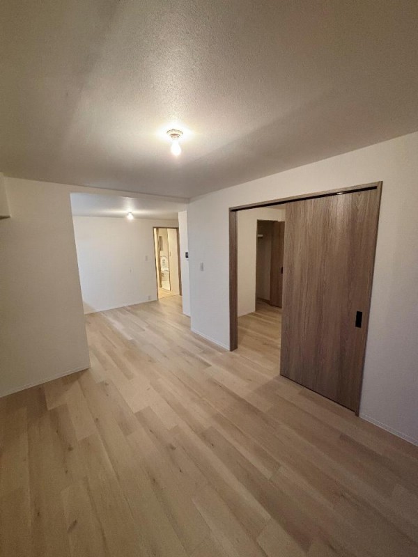 馬事公苑ヒミコマンション 玄関