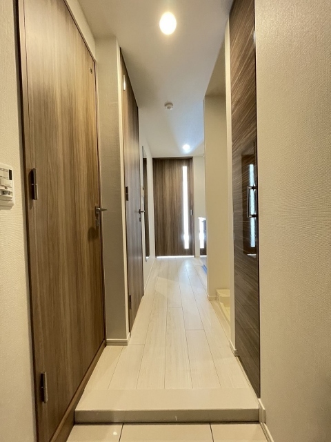 ガーラ・グランディ調布6階 毎日通る玄関はこちらです