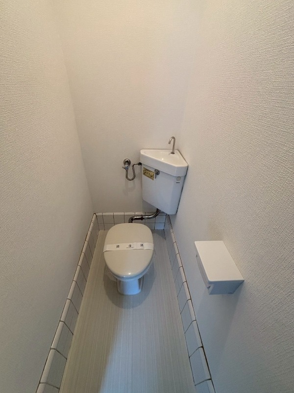 クロノス薬円台South1階 トイレ