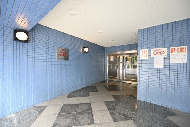 コナ・トルテック エントランス