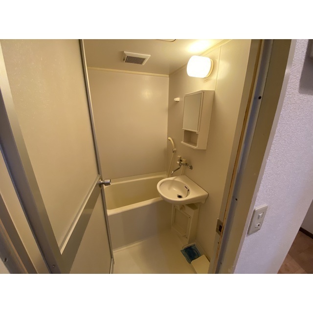 石井KOシティ401号室 お風呂