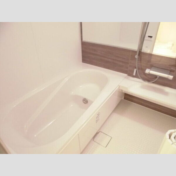 フォレスタ レザイア 一坪風呂