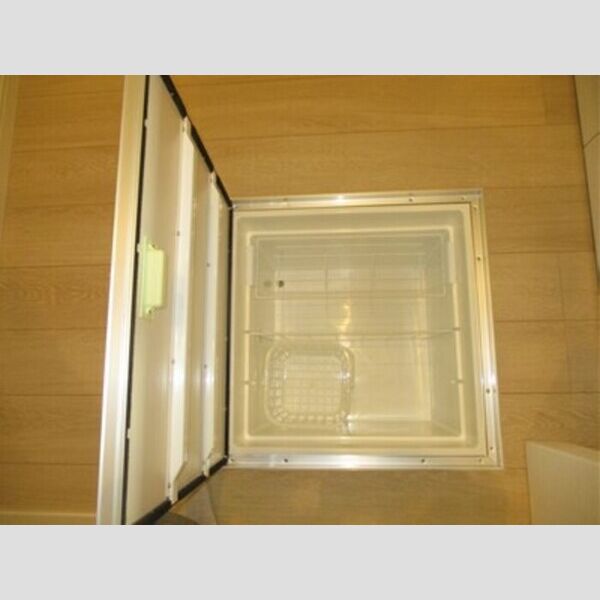 1007-KURA1号棟102号室 床下収納