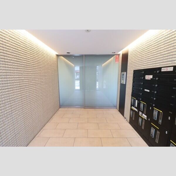 ロイヤルグレース道 エントランス