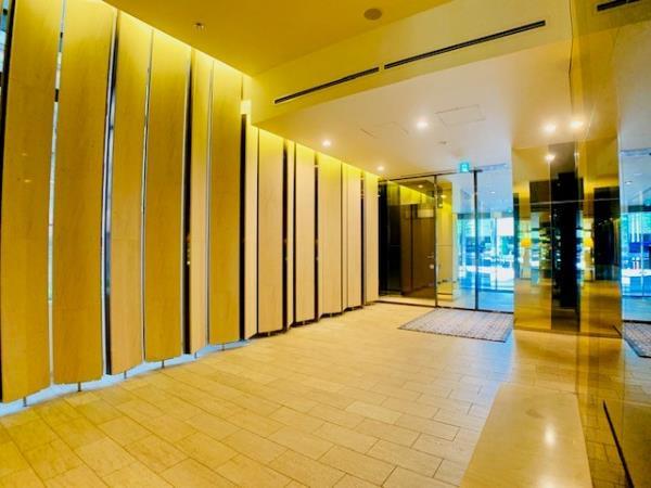 イニシアイオ西麻布 エントランス