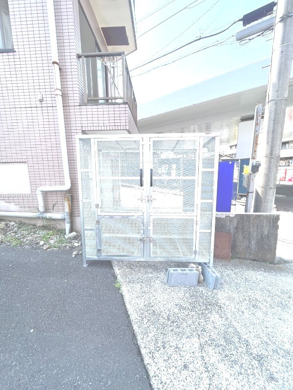 ライフステージ2階 ゴミ置き場