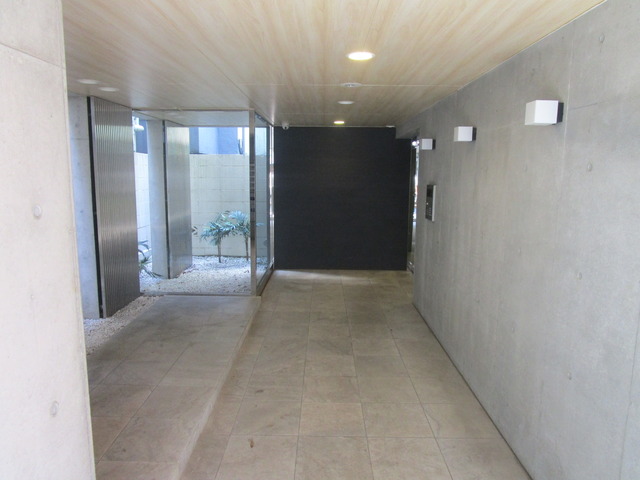 ＧＣ目白401号室 エントランス