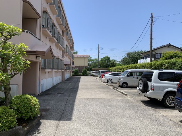 パティオ鵠沼 駐車場