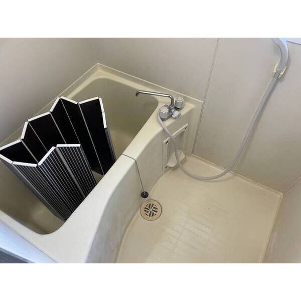 サル・ドュ・セジュール0601号室 お風呂