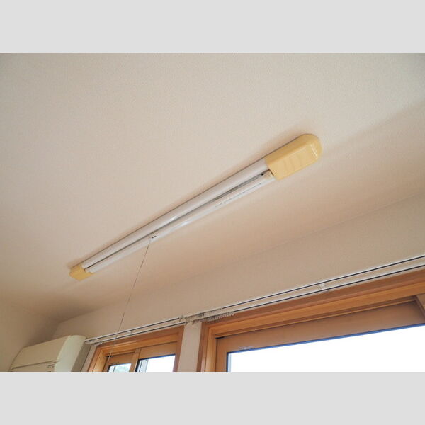 さくらそうB103号室 室内物干し