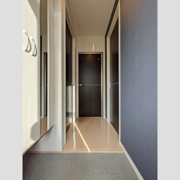 ロイヤルローズ207号室 玄関