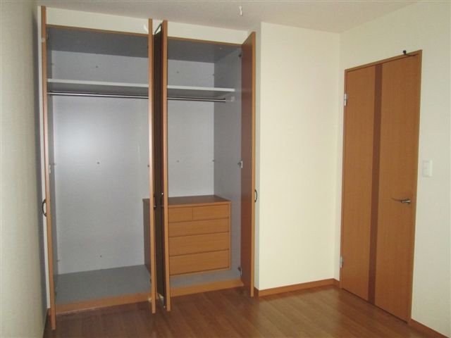 アンベリール・Ｋ・湘南 洋室