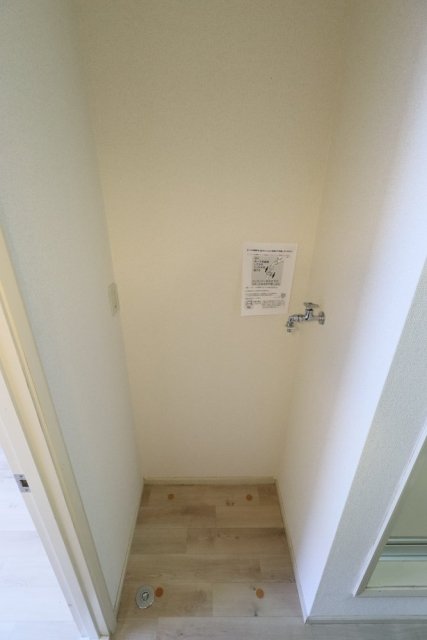 ジュネパレス市川第２４Ｃ 室内洗濯機置場