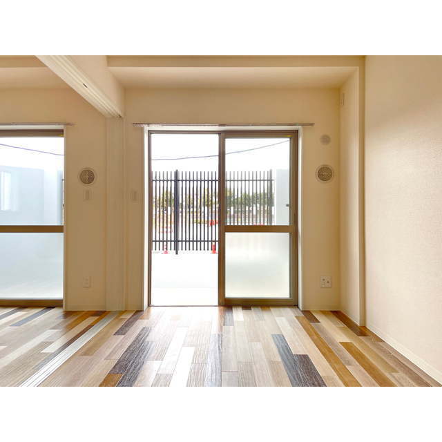 Ｒｅｇａｌｏ201号室 ☆洋室6帖　※同間取り部屋写真となります