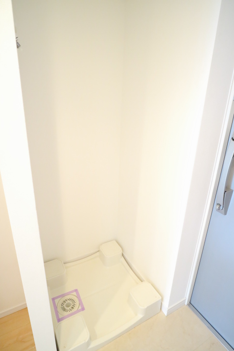 プラウドフラット森下 洗濯機置場　※参考写真