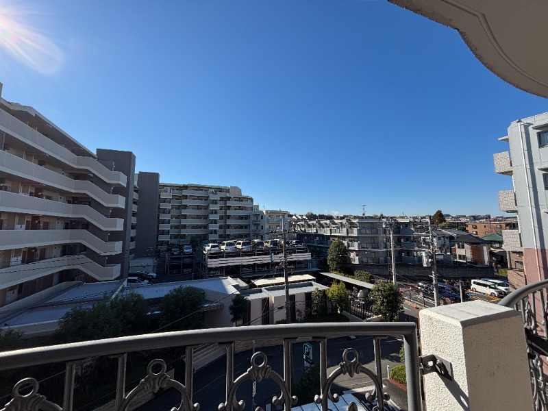 パストラール宮崎台4階 バルコニー