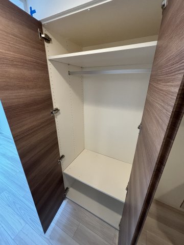 ミリアレジデンス根岸柳通り703号室 同建物別部屋の参考画像