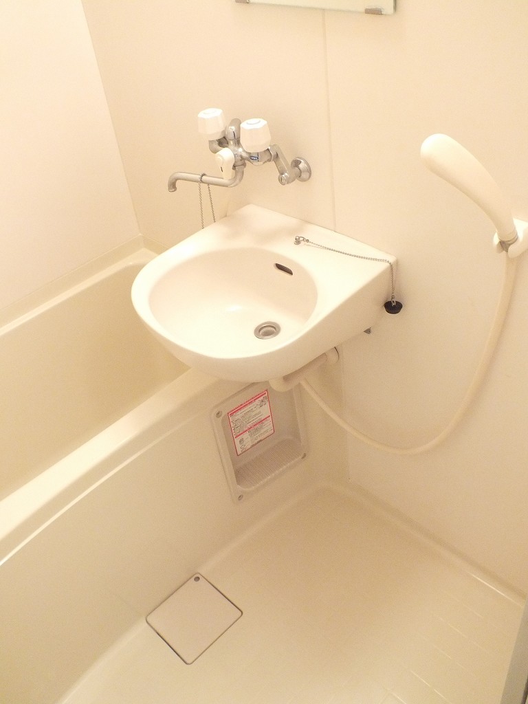 レオパレスヴェルドミールイマイ お風呂