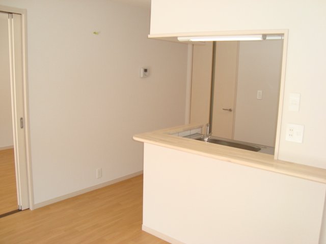 ラビランスＢ リビング（イメージ）