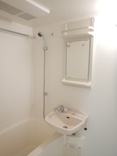 ガーラ・シティ門前仲町5階 お風呂