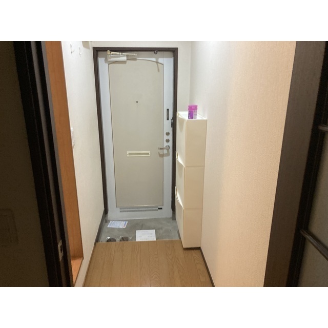 サンガーデン川越203号室 玄関