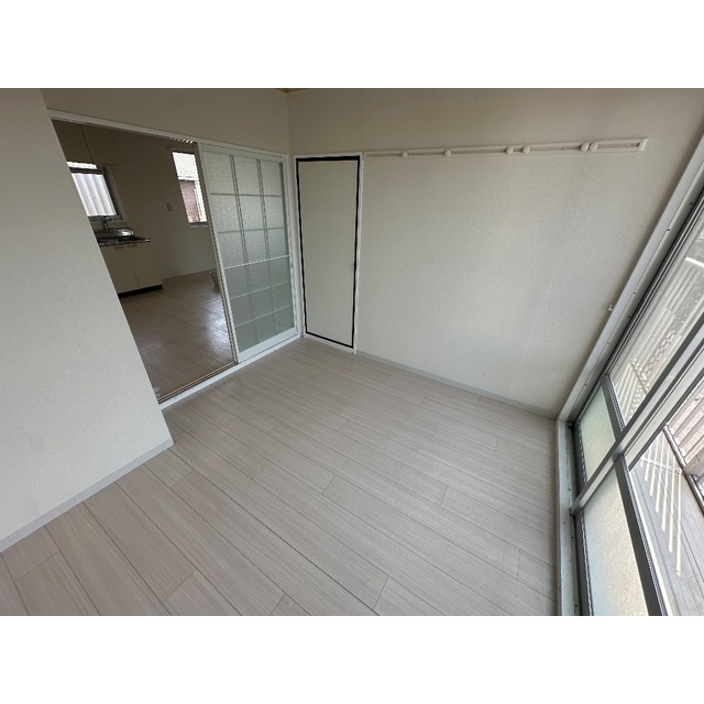 ホワイティ習志野 内観