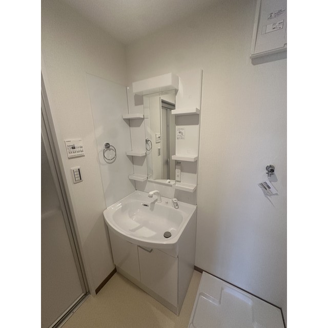 コントレイルⅠ104号室 内観