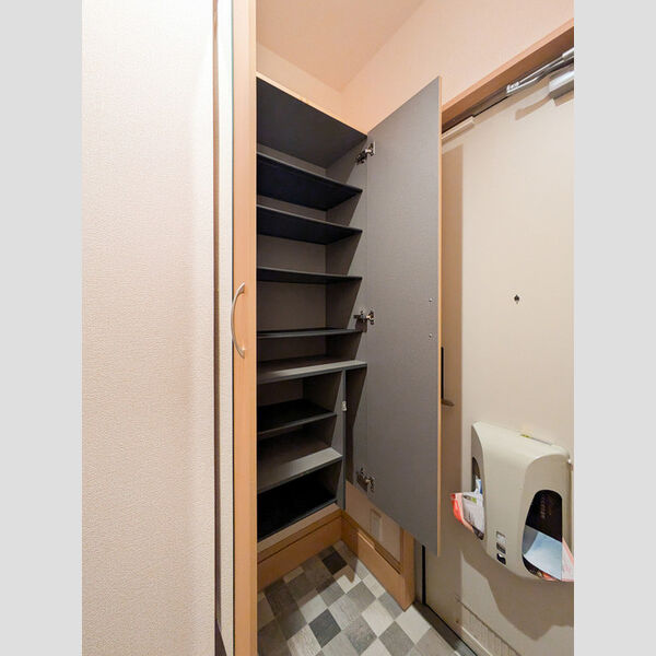 グランシャリオ 玄関