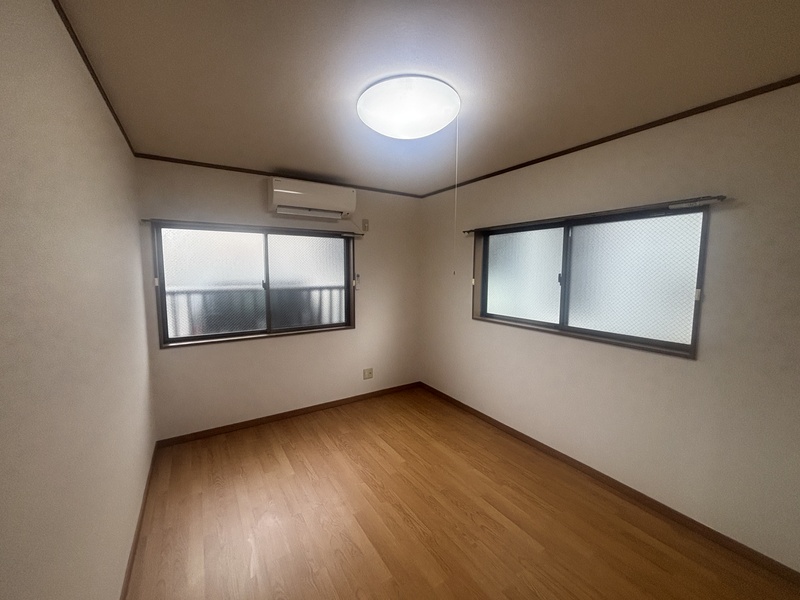 ドエル春日 寝室