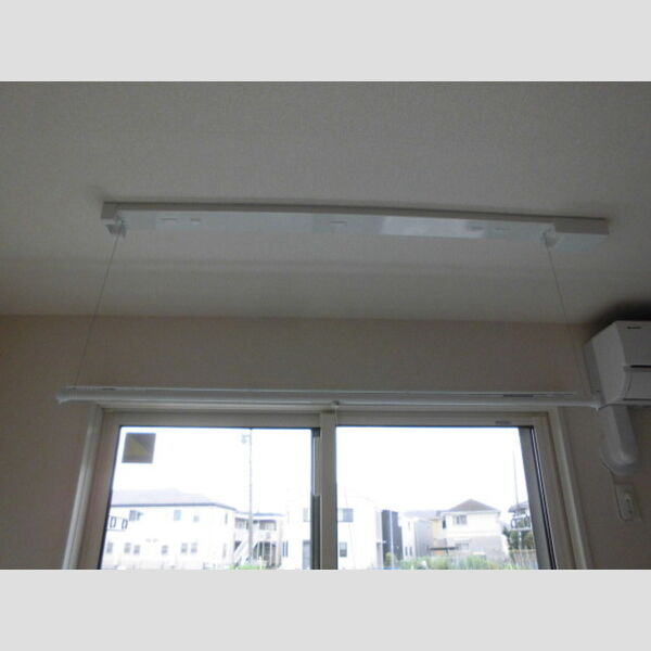 グランデB105号室 室内物干し