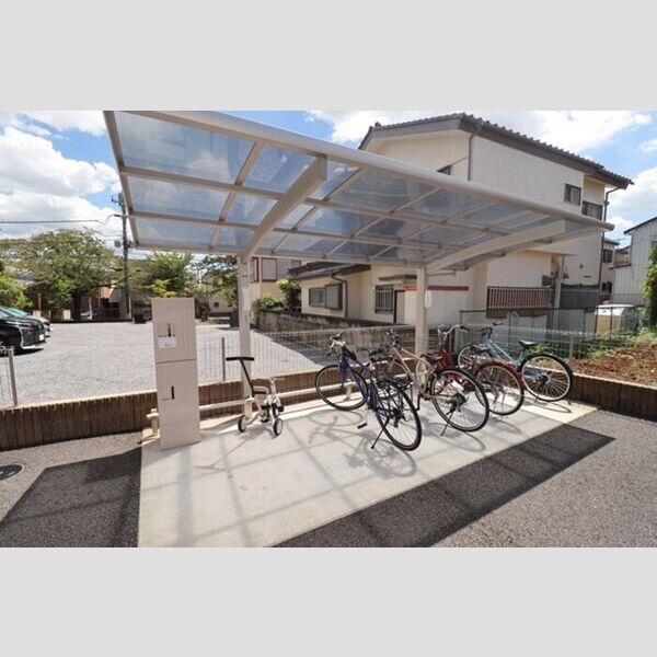 ボナール102号室 駐輪場
