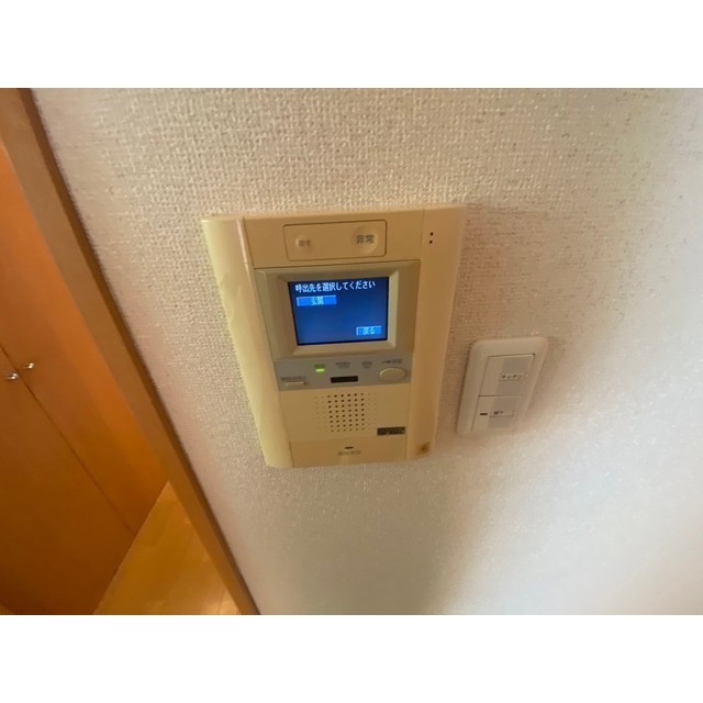 グランデュール千鳥0109号室 モニターフォン