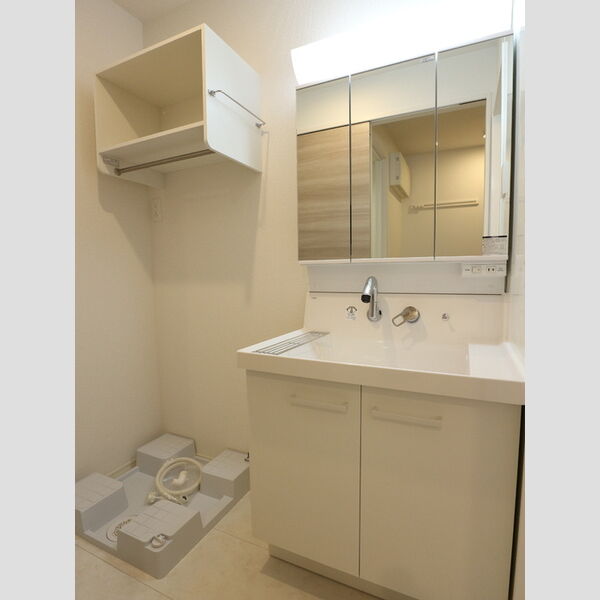 コンフォール東橋本2丁目 洗面所