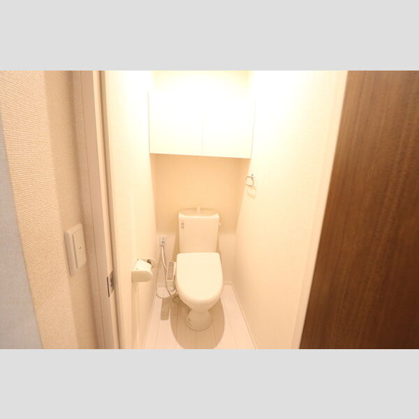 T-Fort 温水洗浄暖房便座